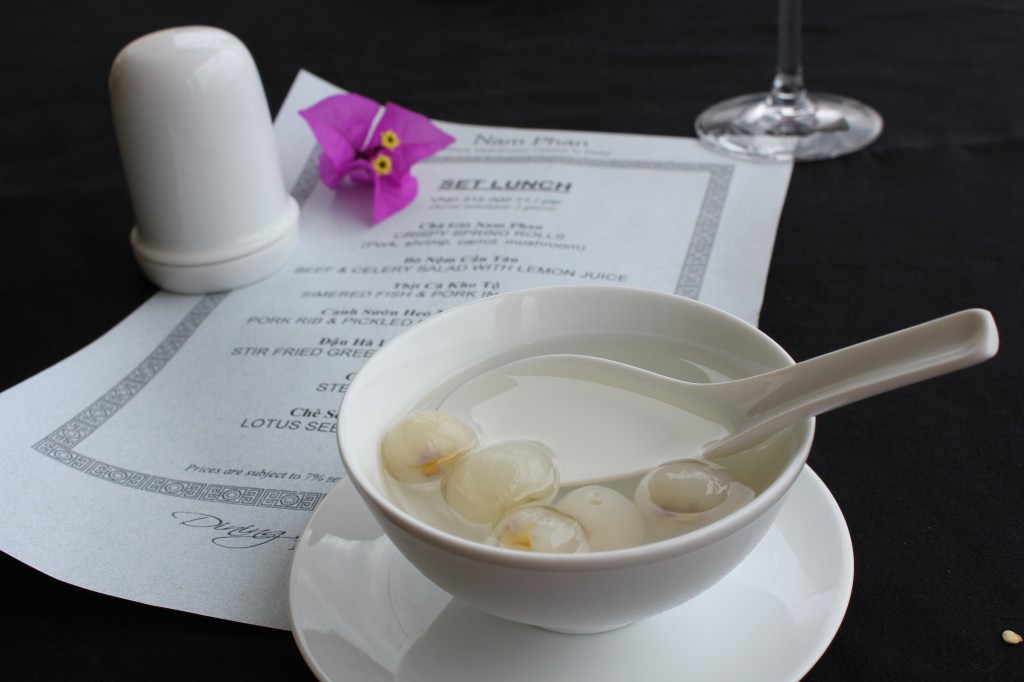 Món tráng miệng - Dessert. Photo: Anvi Hoàng.